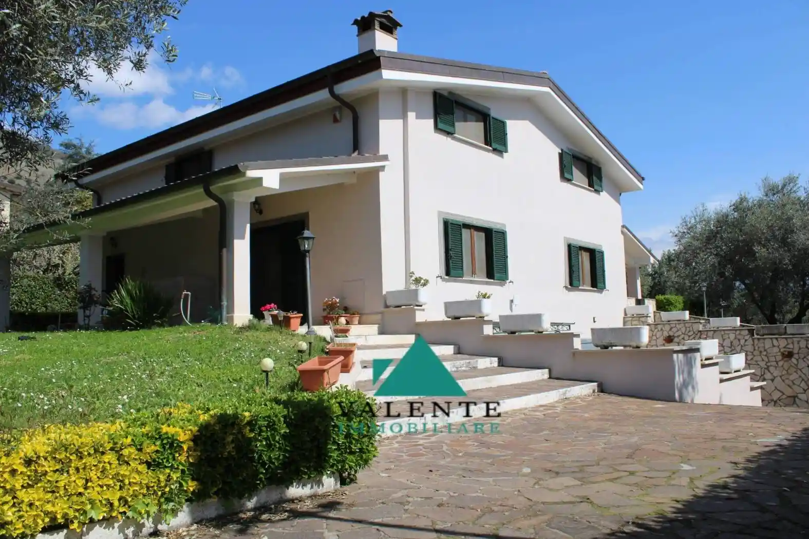 Villa in vendita a Cave