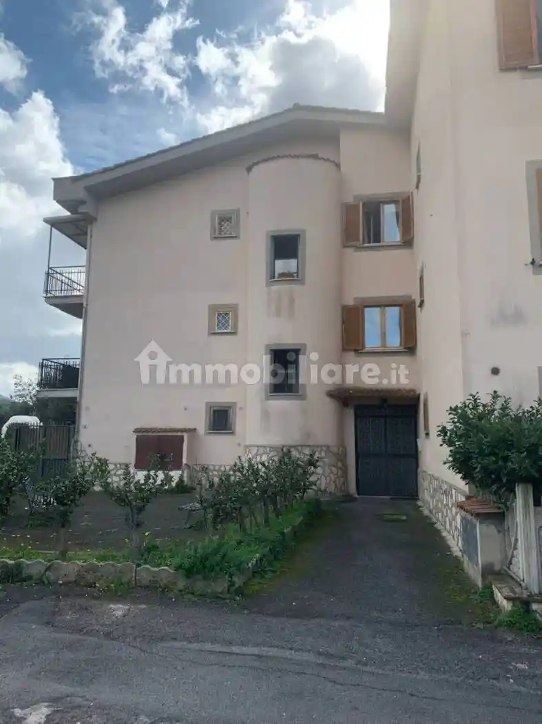 Appartamento in vendita a Palombara Sabina