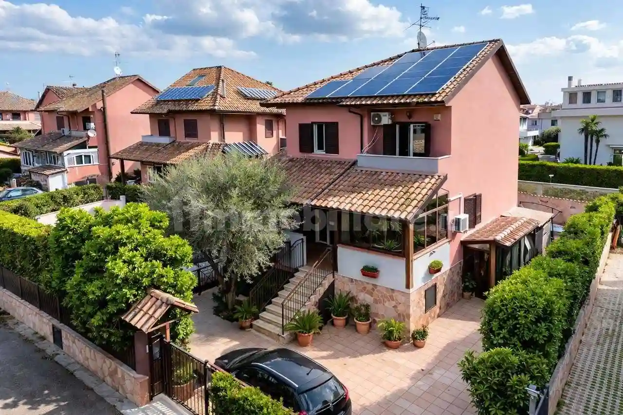 Villa - foto 2