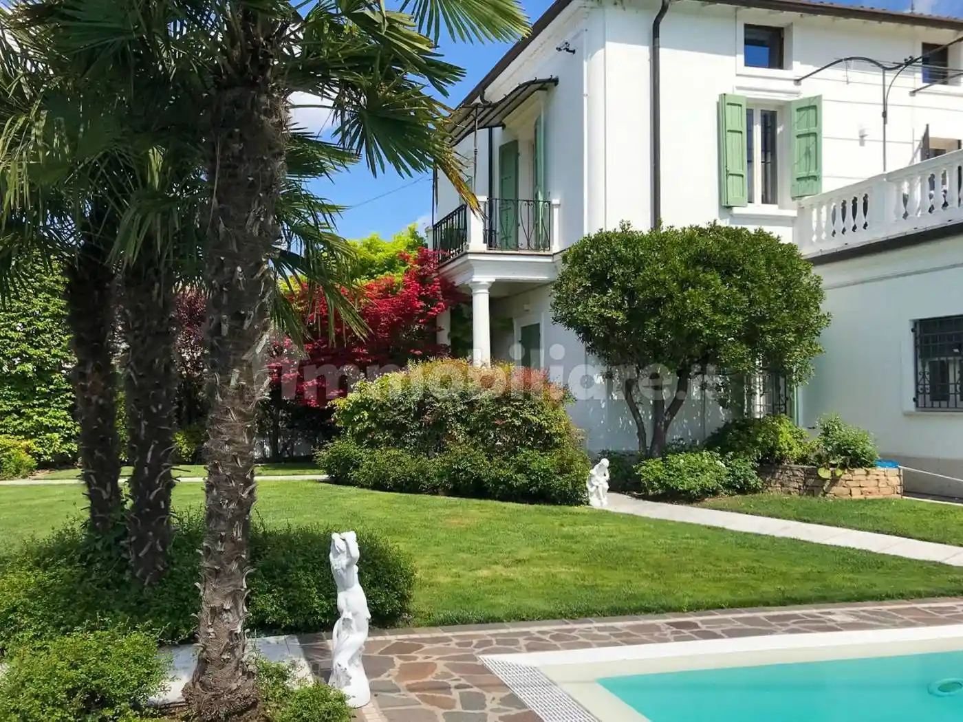 Villa in vendita a Valeggio sul Mincio