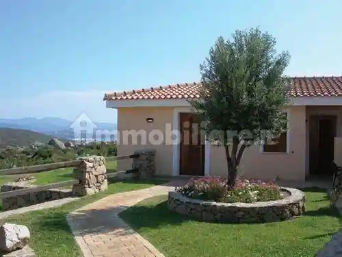 Casa indipendente in affitto a Olbia