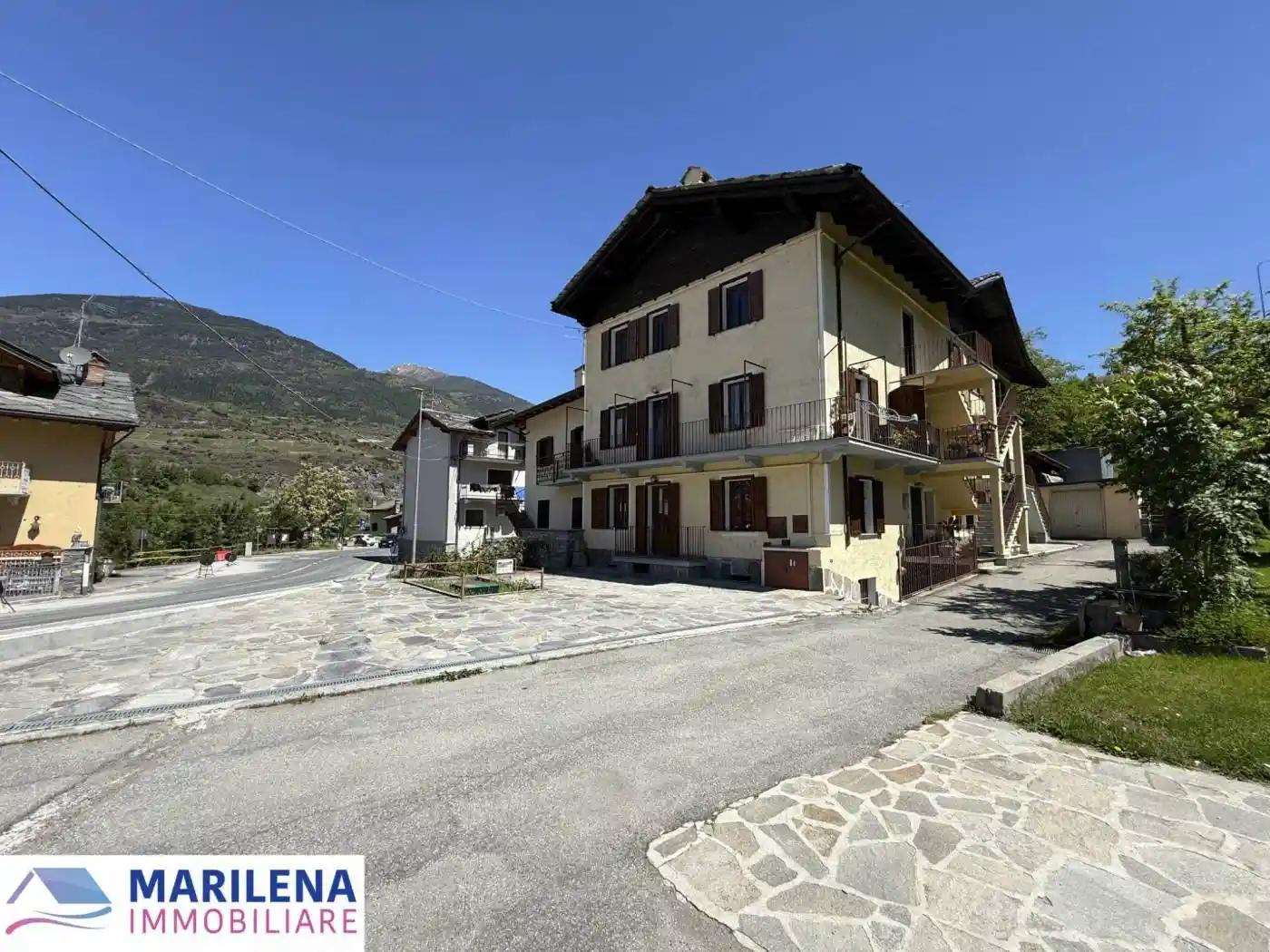 Appartamento in affitto a Aymavilles