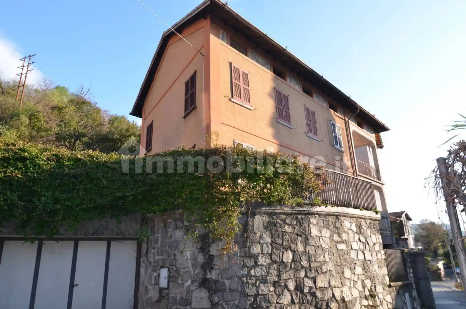 Casa indipendente in vendita a Bellano