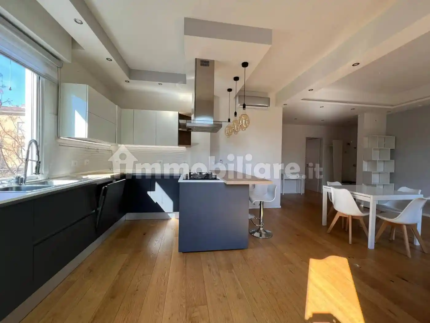 Appartamento in affitto a Bologna