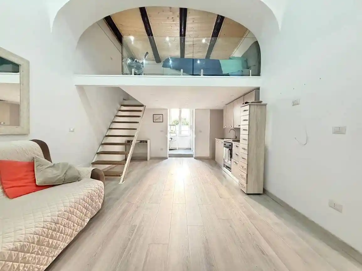 Appartamento in affitto a Napoli