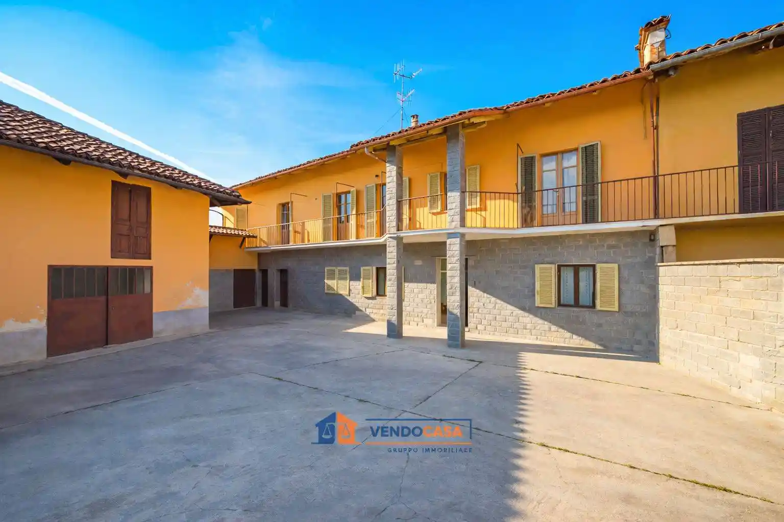 Casa indipendente in vendita a Bra