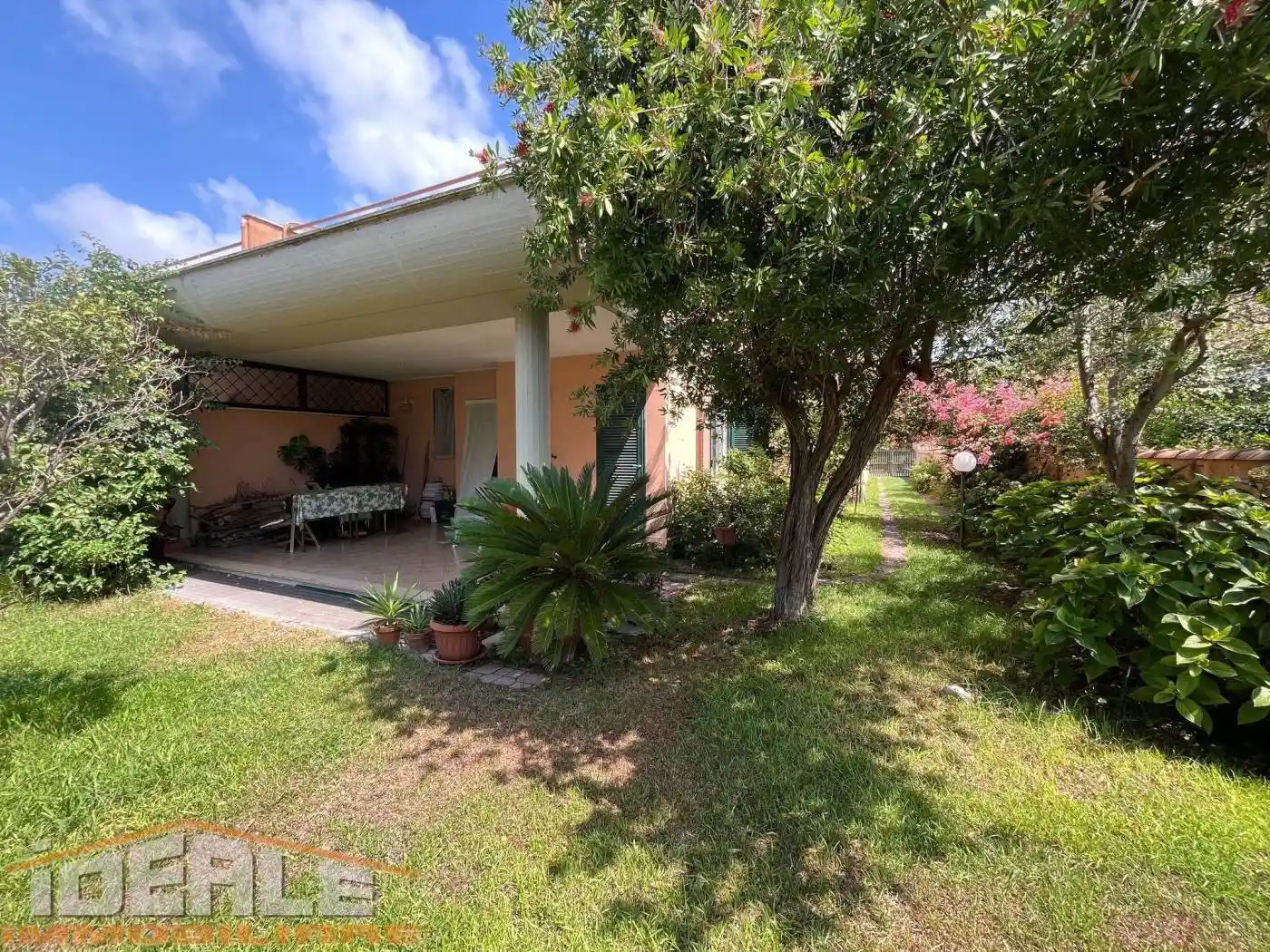 Villa in vendita a Ardea