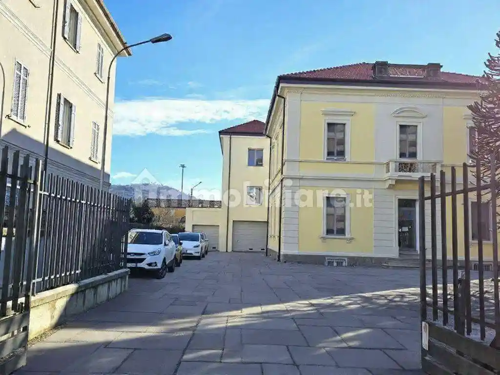 Appartamento in vendita a Luino