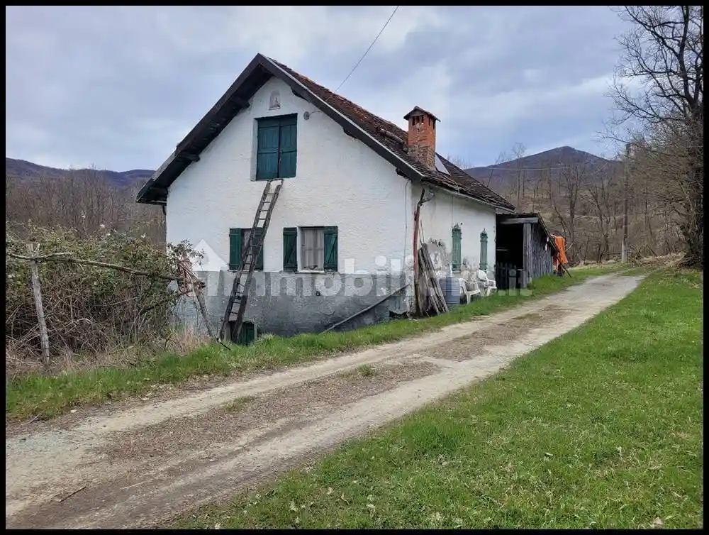 Rustico - Casale in vendita a Sassello