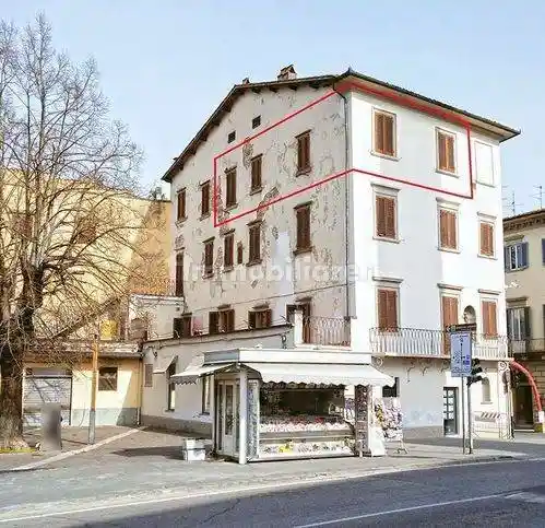 Appartamento in vendita a Montevarchi