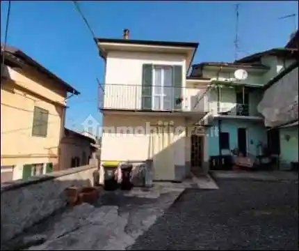 Appartamento in vendita a Villalvernia