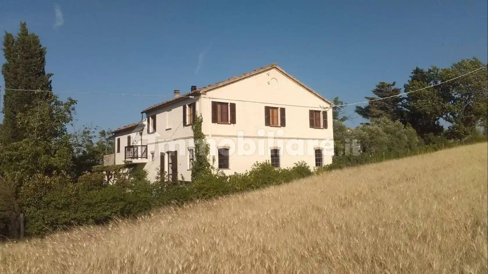 Rustico - Casale in vendita a Serra de' Conti