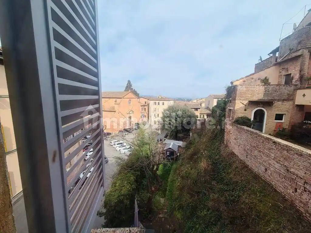 Appartamento in vendita a Siena