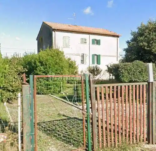 Villa in vendita a Cecina