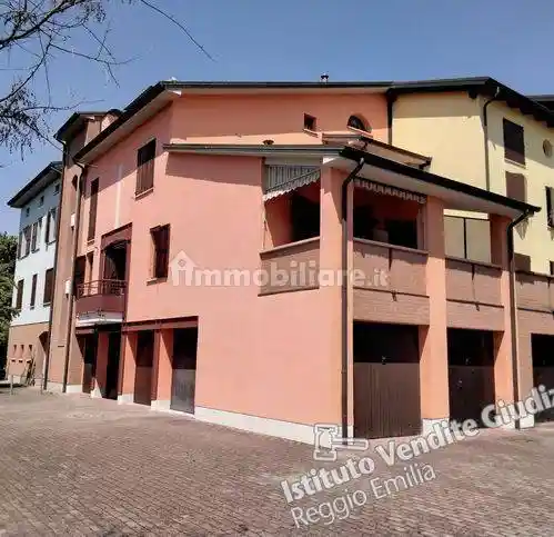 Appartamento in vendita a Bagnolo in Piano