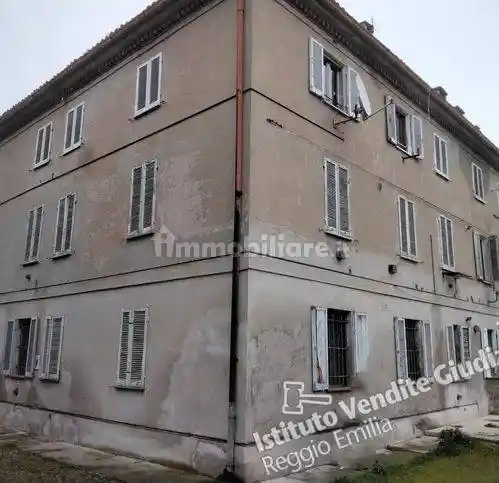 Appartamento in vendita a Campagnola Emilia