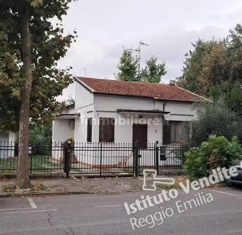 Villa in vendita a Reggiolo