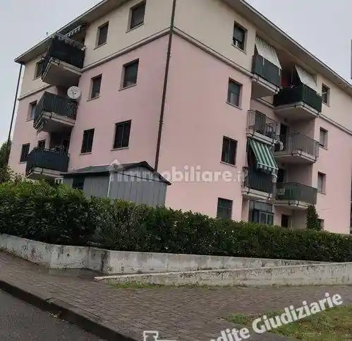 Appartamento in vendita a Reggio Emilia