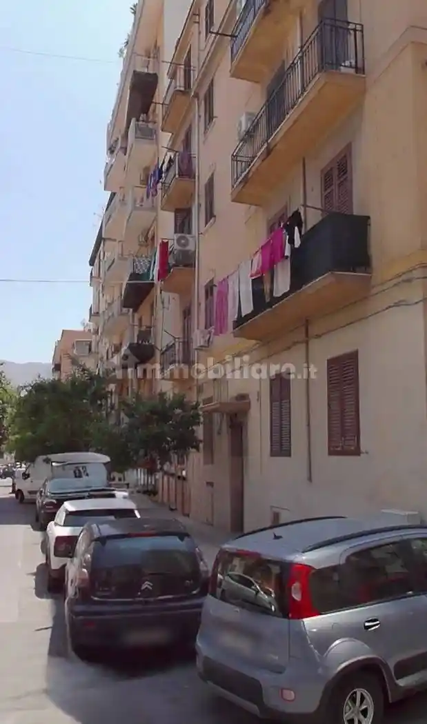 Appartamento in vendita a Palermo