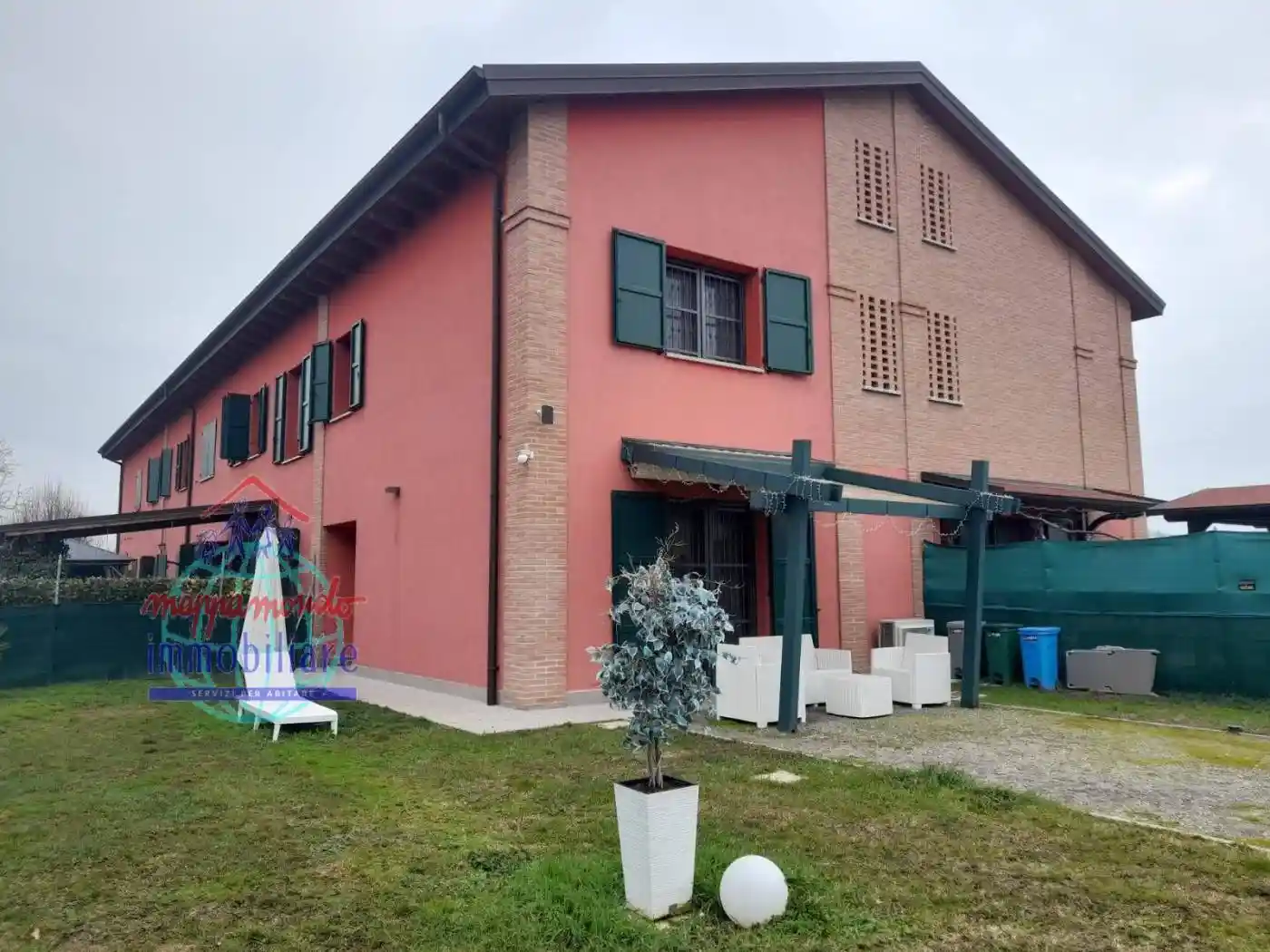 Villa in vendita a Sant'Agata Bolognese