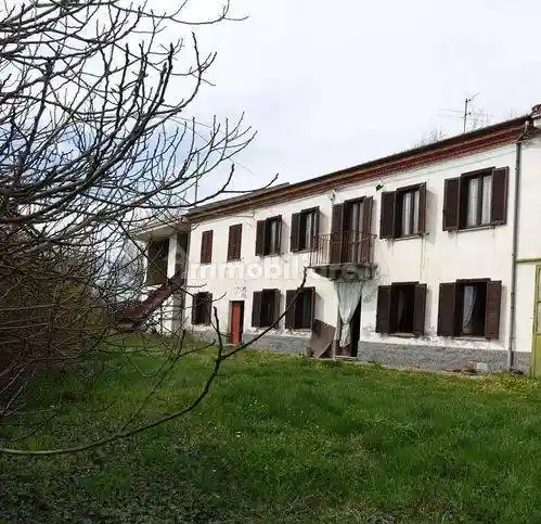 Rustico - Casale in vendita a Cassinasco