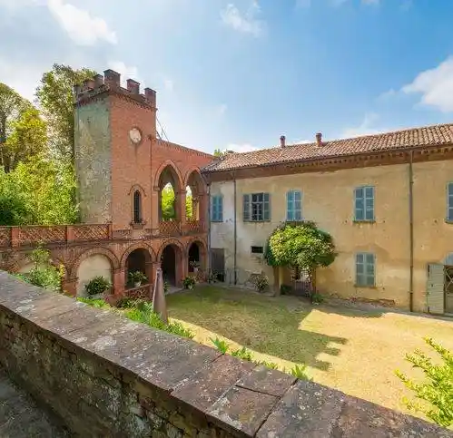 Rustico - Casale in vendita a Incisa Scapaccino