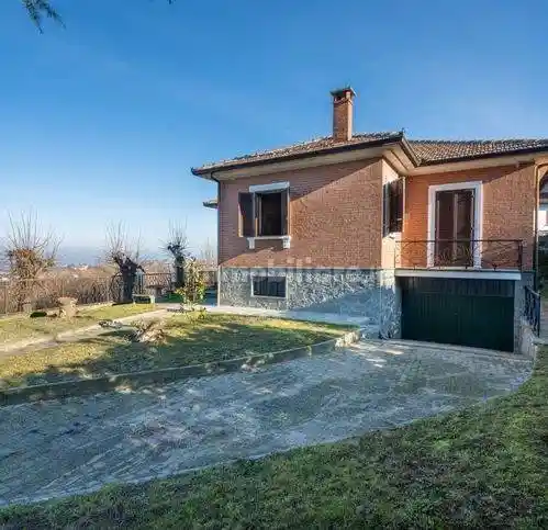 Villa in vendita a San Martino Alfieri