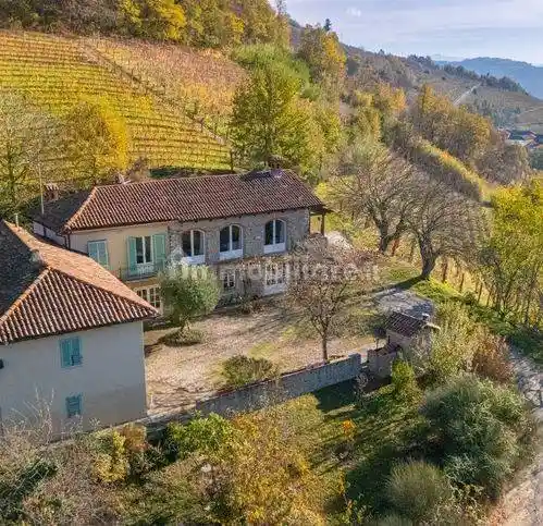 Villa in vendita a Mango