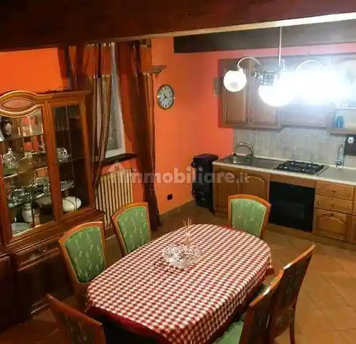 Appartamento in vendita a Borgo Val di Taro