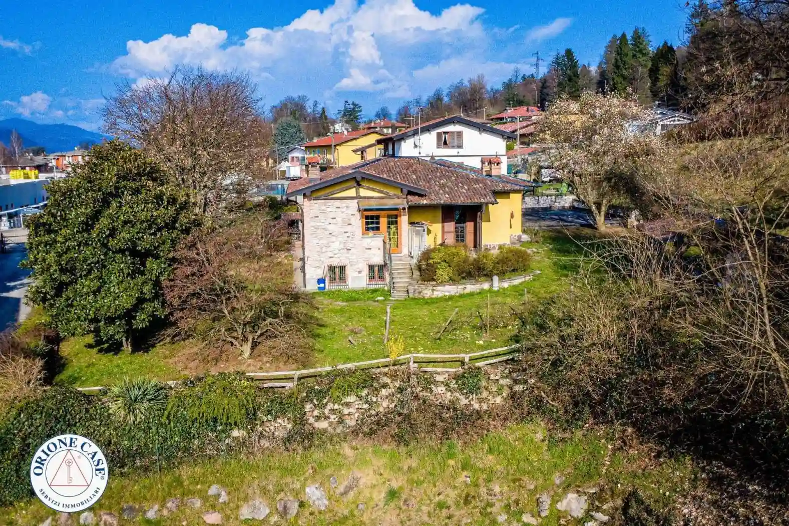 Villa - foto 2