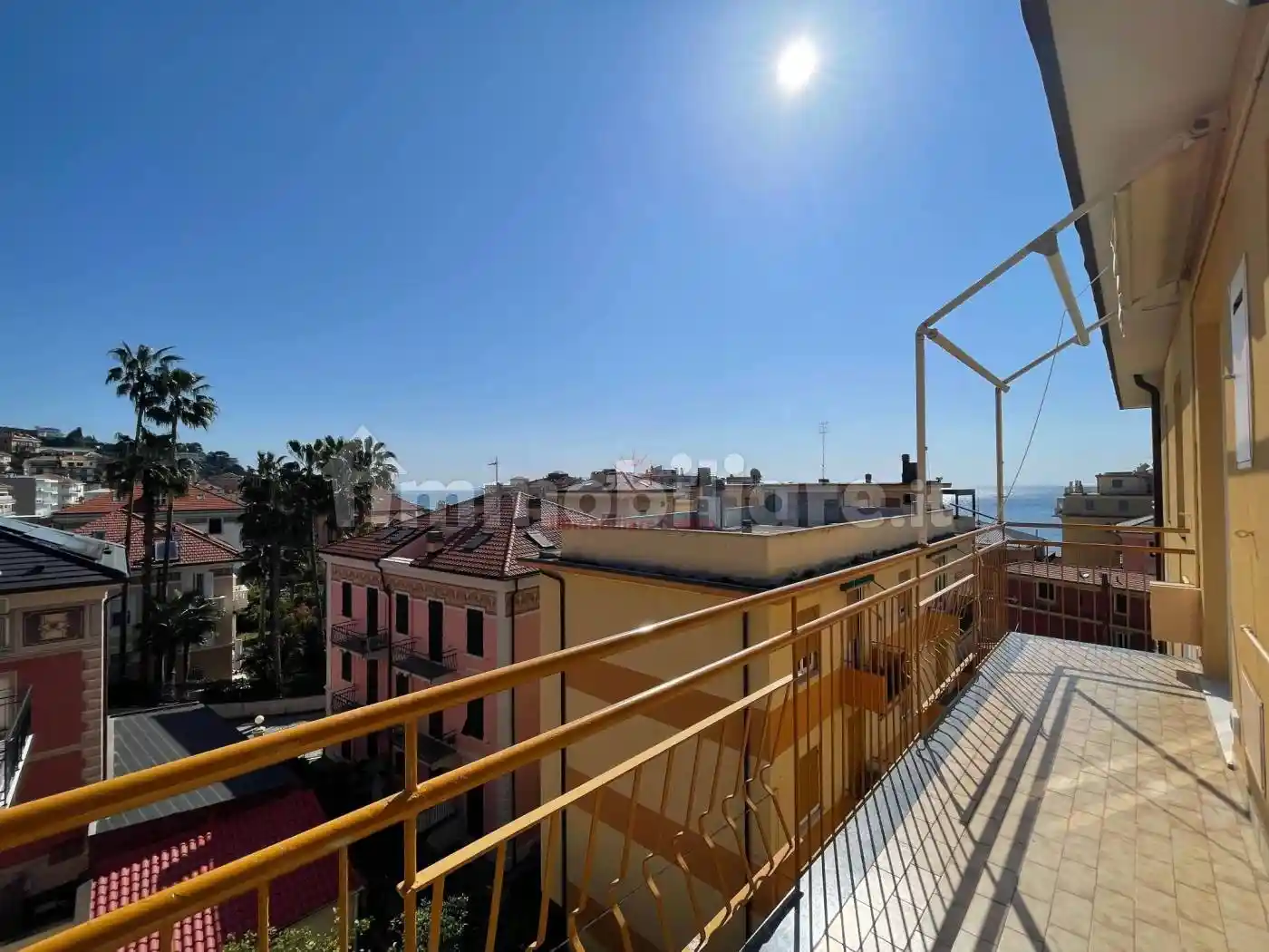 Appartamento in vendita a Varazze