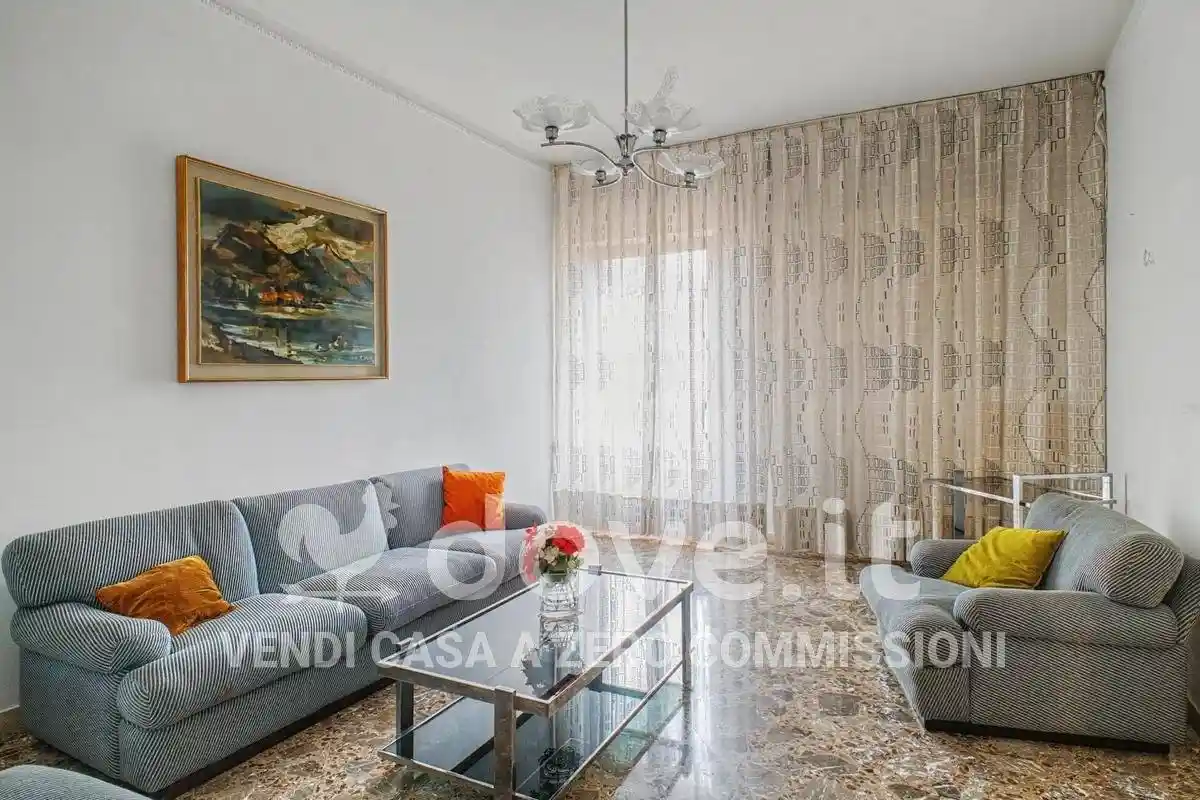 Appartamento in vendita a Taranto