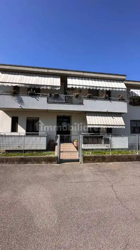 Appartamento in vendita a Osio Sotto