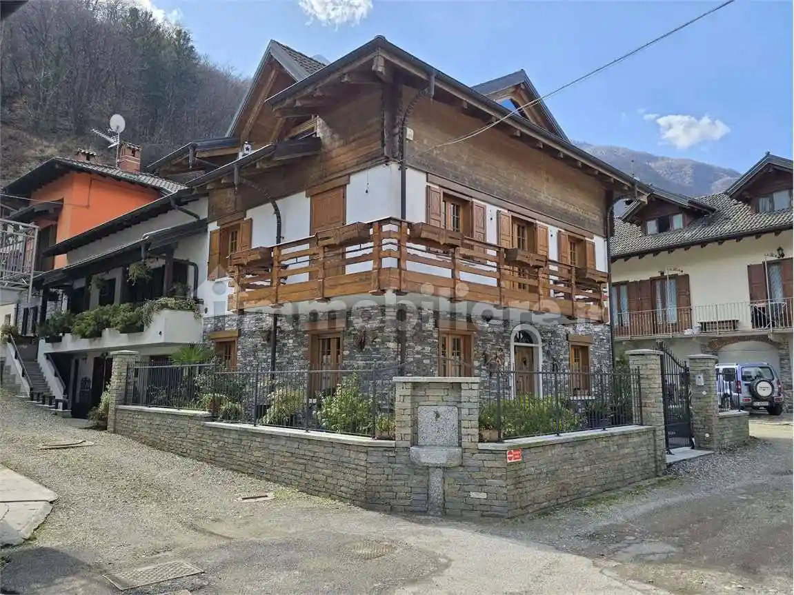Casa indipendente in vendita a Ornavasso