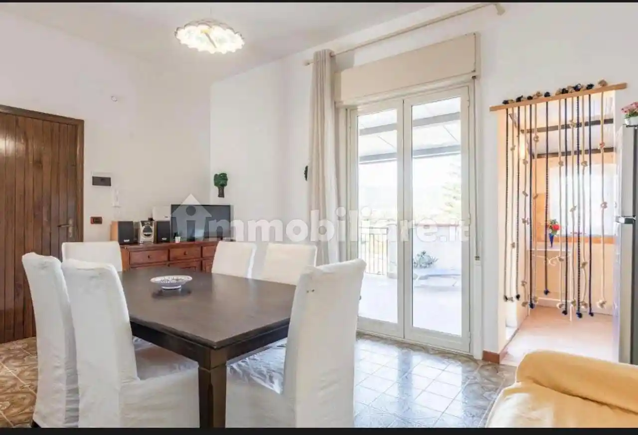 Appartamento in vendita a Giardini-Naxos