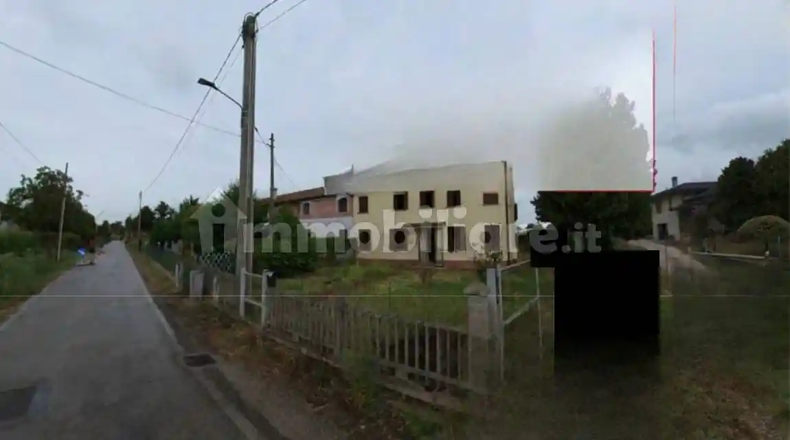 Casa indipendente in vendita a Bagnolo di Po