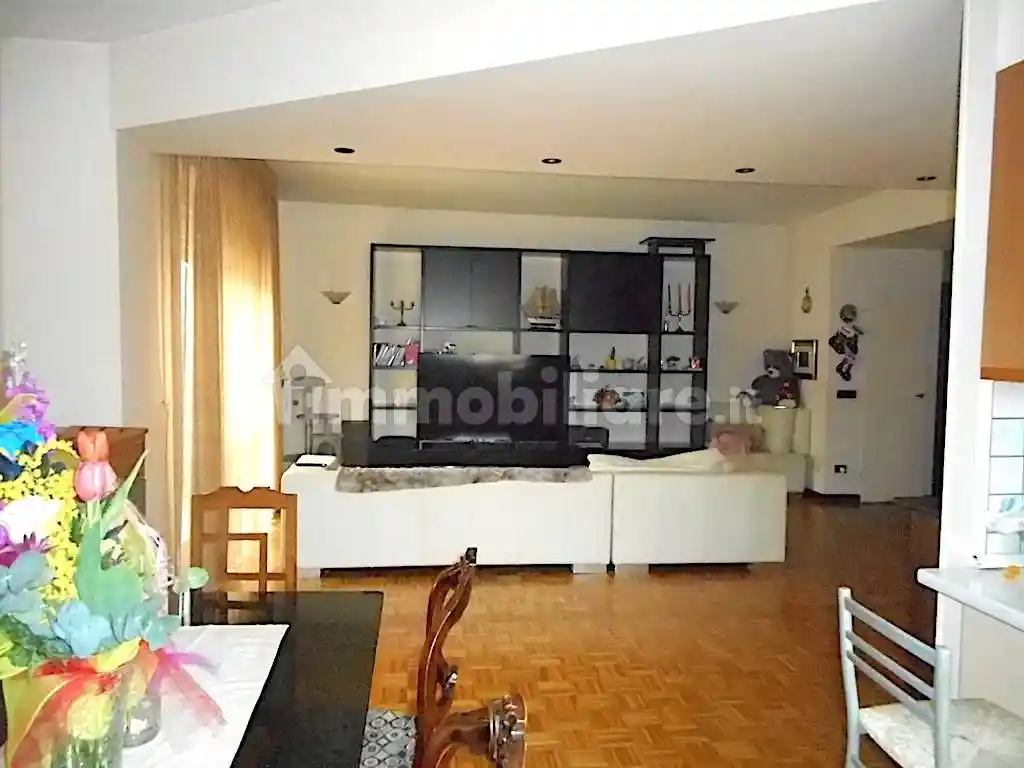 Appartamento in vendita a Borgo Val di Taro