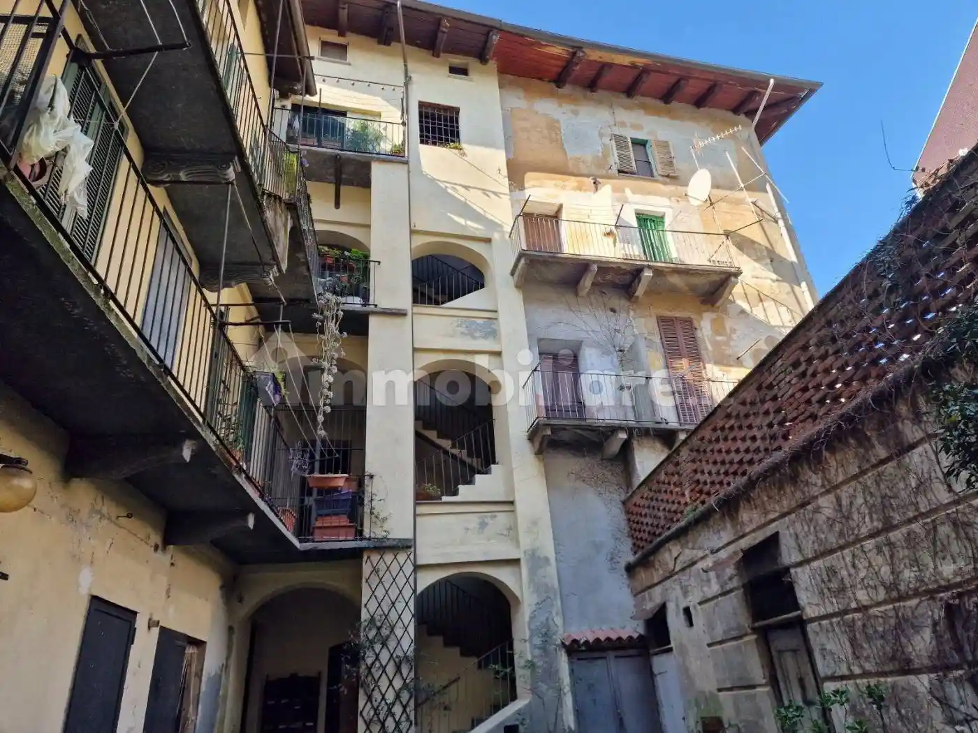 Appartamento in affitto a Ivrea