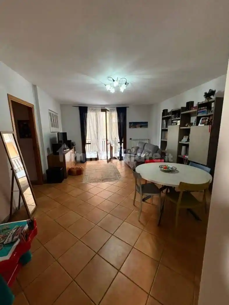 Appartamento in vendita a Zagarolo