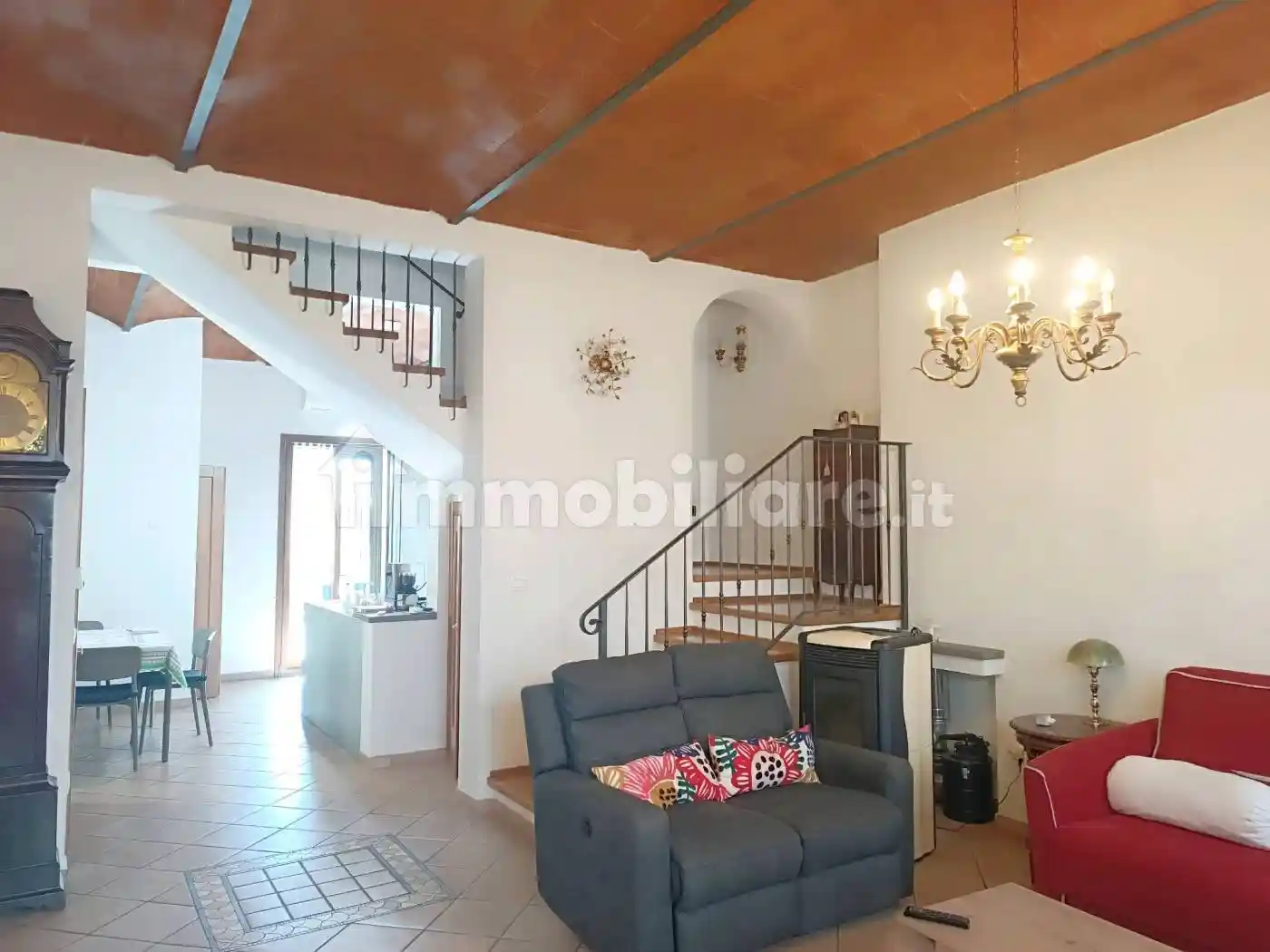 Casa indipendente in vendita a Prato