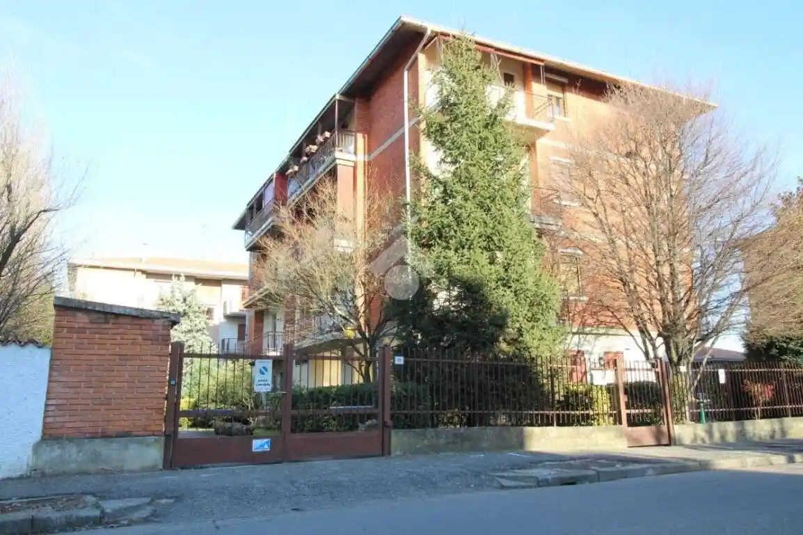 Appartamento in affitto a Pavia