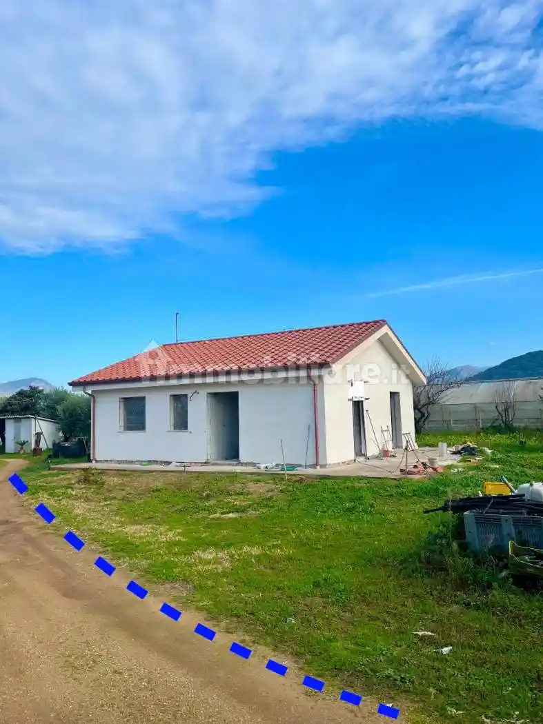 Villa in vendita a Fondi