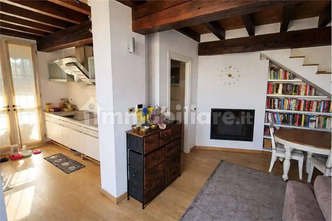 Appartamento in affitto a Modena