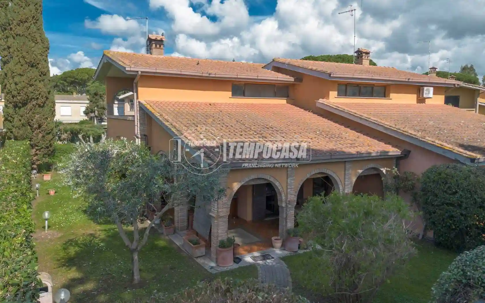 Villa - foto 2