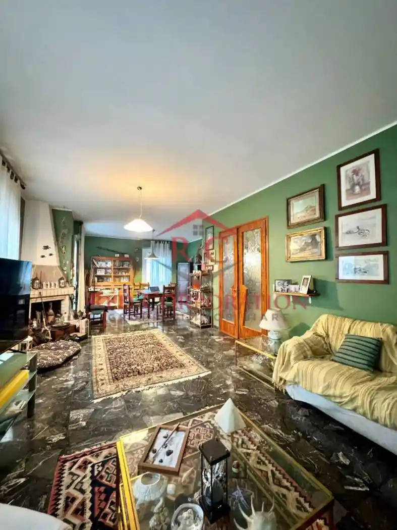 Appartamento in vendita a Reggio Emilia