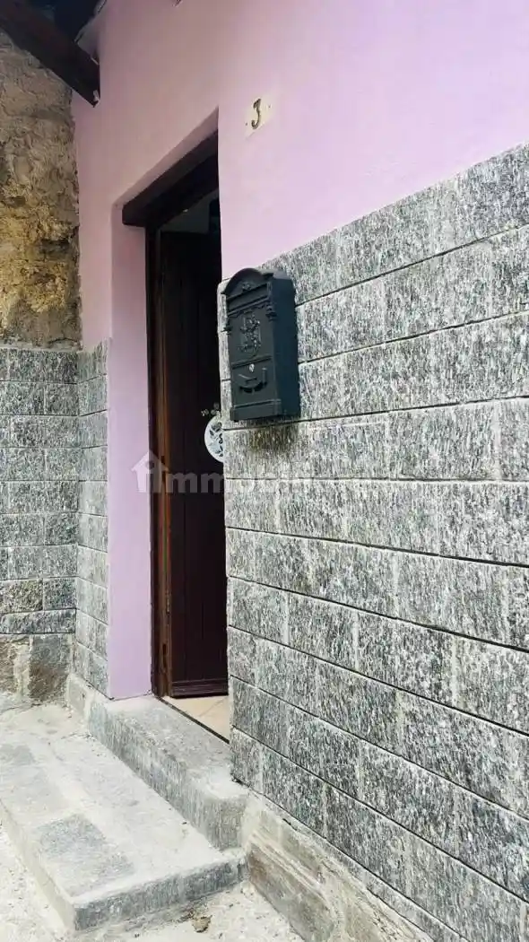 Casa indipendente in vendita a Trarego Viggiona