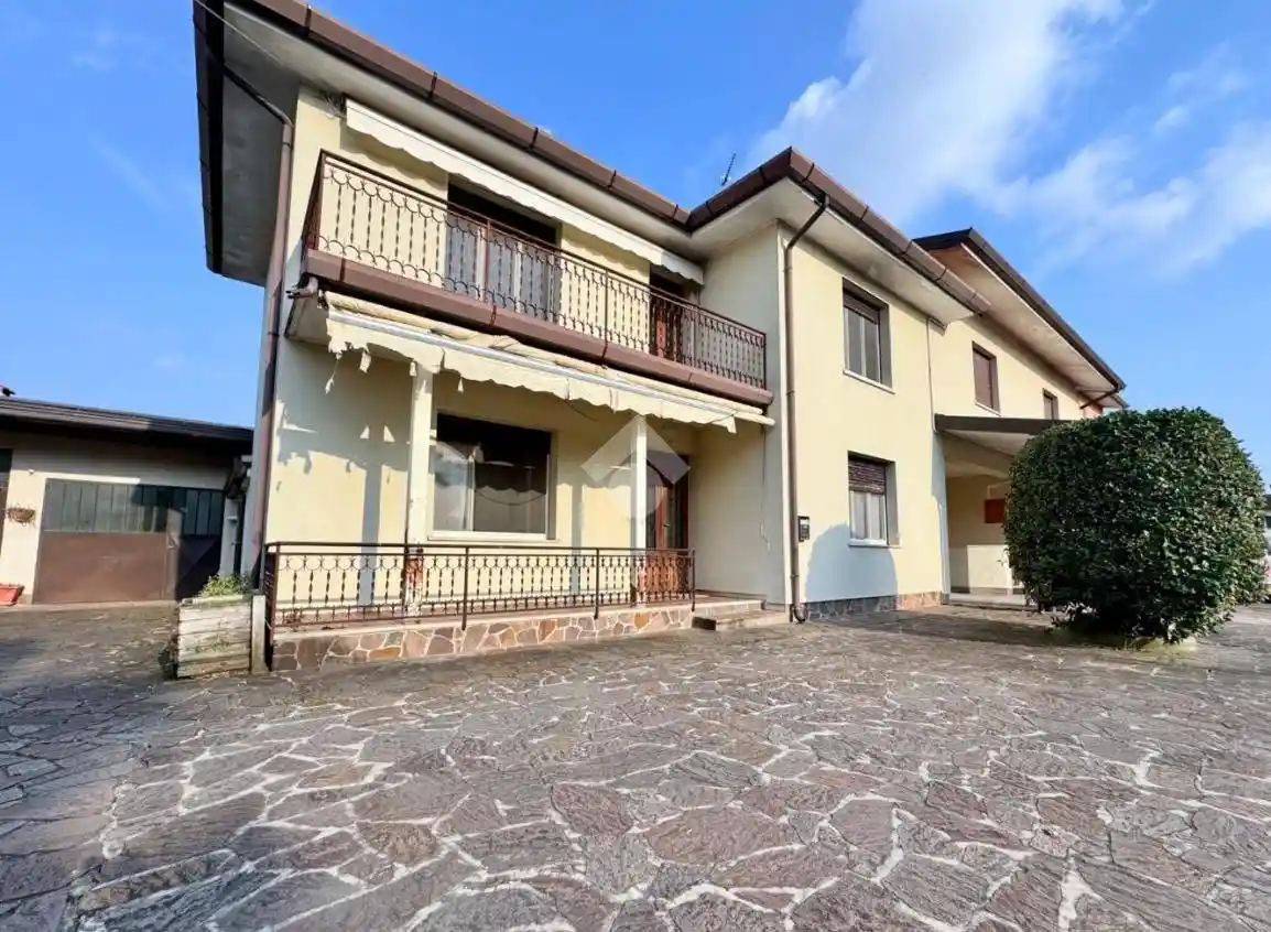 Villa in vendita a San Giovanni al Natisone