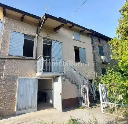 Villa in vendita a Alseno