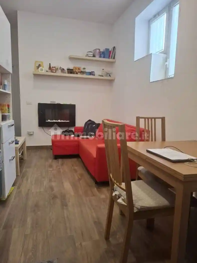 Appartamento in affitto a Napoli