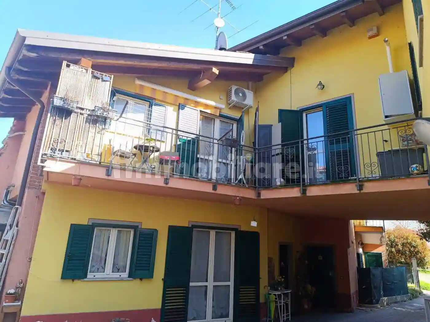 Villetta a schiera - foto 2